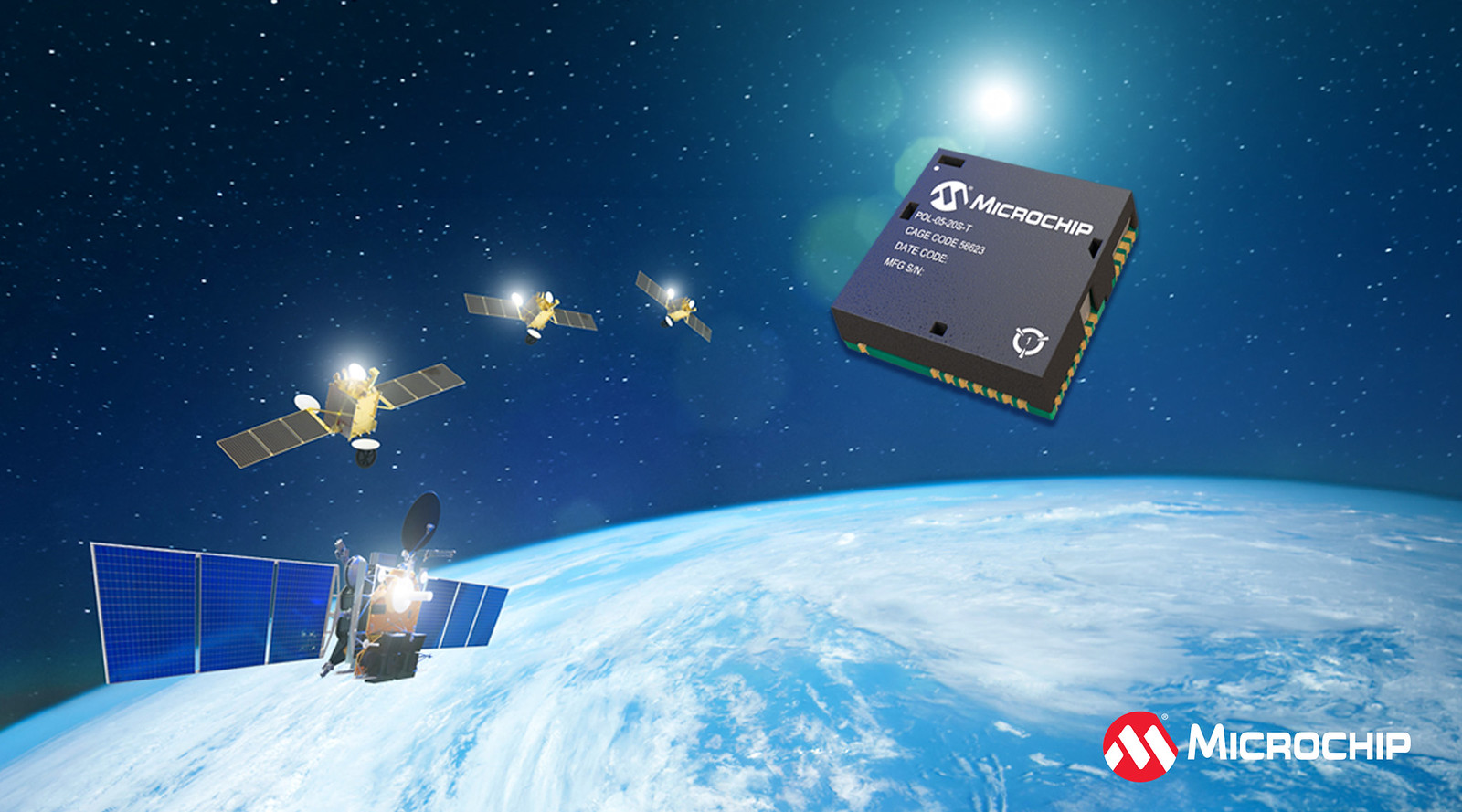 Modulul Microchip POL-05-20S-T, o capsulă pătrată pentru montare pe suprafață, cu contacte pe margini, pe un fundal cu sateliți pe orbită